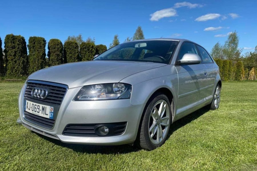 1-7 paroms, 30€ už parą. 8-14 parų, 25€ už parą. 15-30 parų, 20€ už parą. 30+ parų, 18€ už parą.